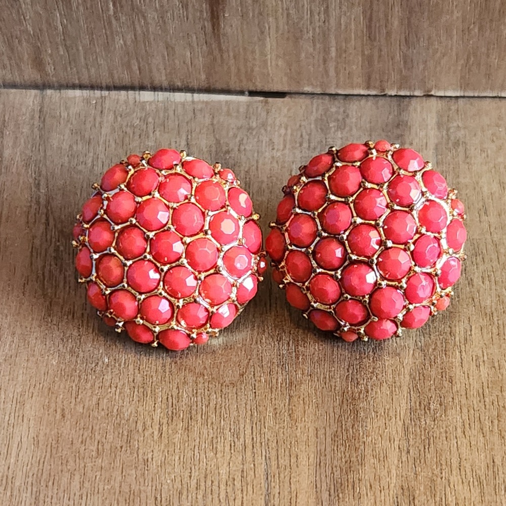 Coral Red Dome Beaded Statement Stud Earrings Gold Tone Honeycomb Round Button